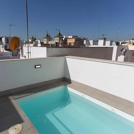 Private & Pool Goyeneta Urban